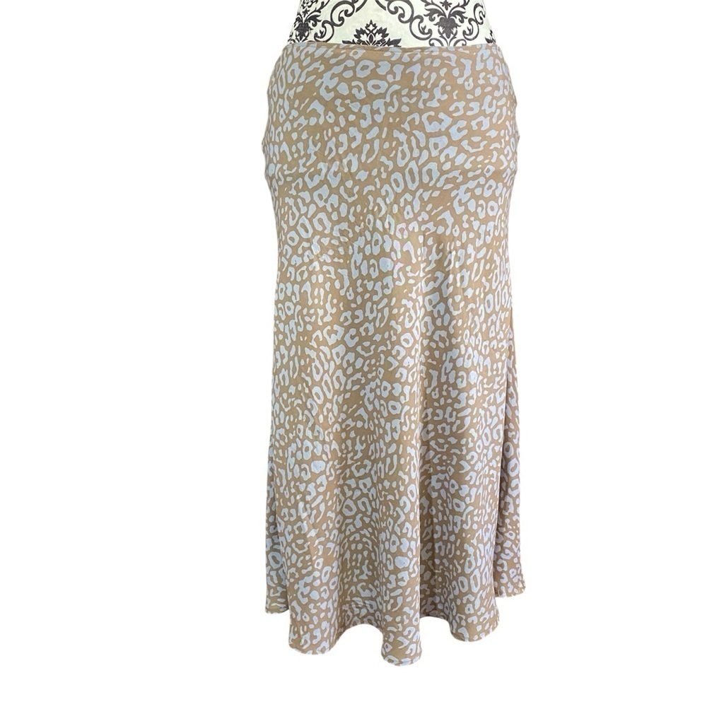 Motel Tauri Leopard Spot Midi Skirt            Sz-Medium